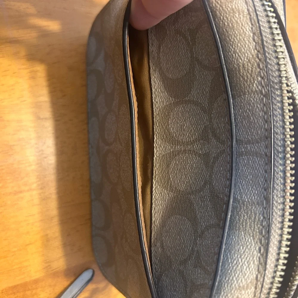 Coach Mini Jamie Camera Bag In Gold/Sand/Chalk - Picture 4 of 6